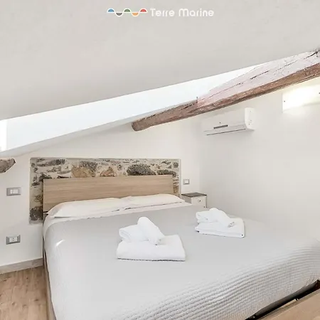 Apartment Il Cielo In Stanza, Terre Marine La Spezia